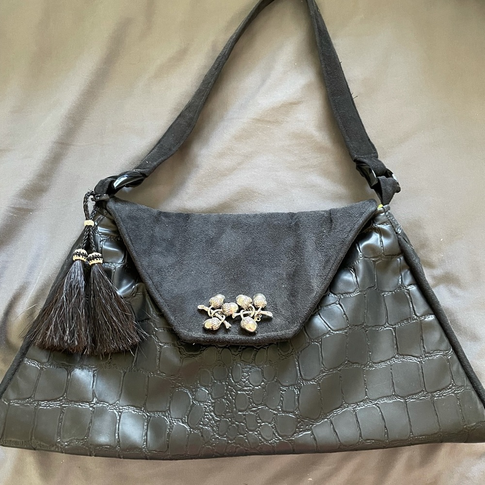 Classic Bosom Buddy Bags shoulder bag